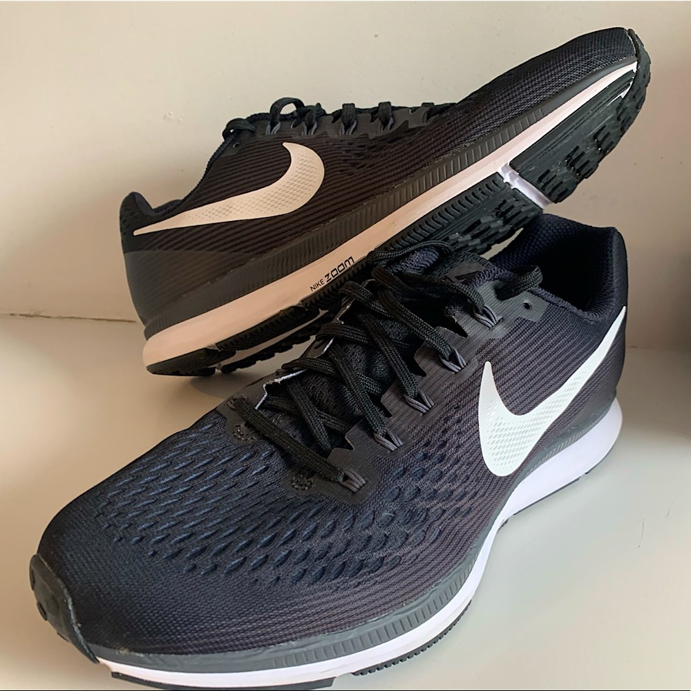 Nike Air Zoom Pegasus (Like New) Sz.10.5M